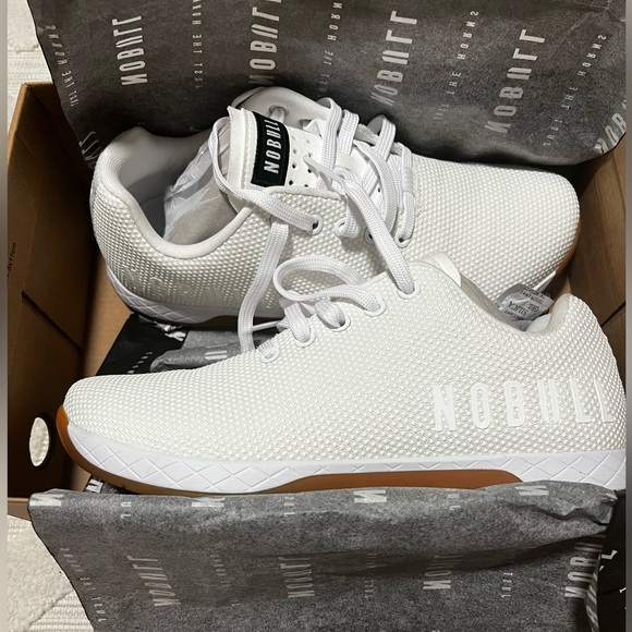 NOBULL brand new Outwork Trainers White and Gum size M8.5/ W10 with box - Picture 7 of 7